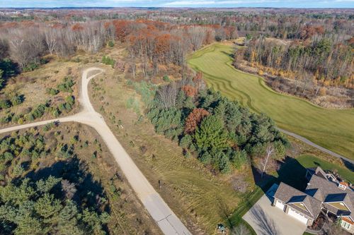 6044 Dublin Dr, Stanwood, MI, 49346 | Card Image