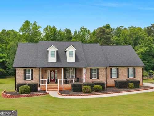 221 Hummingbird Ct, Hampton, GA, 30228-6025 | Card Image