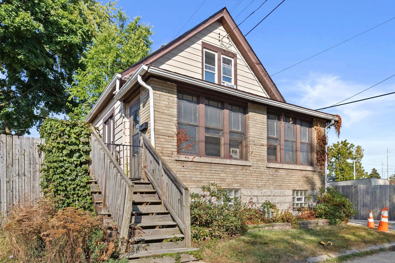 19th Ave, Kenosha, WI 53140
