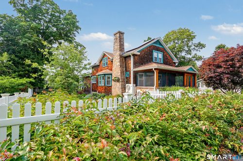 44 Taylor Pl, Branford, CT, 06405-4835 | Card Image
