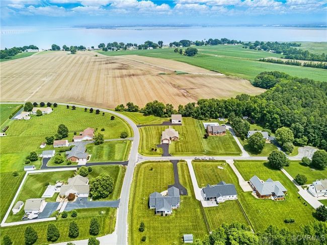 112 Rosemary Ct, House other with 3 bedrooms, 3 bathrooms and null parking in Tappahannock VA | Image 27