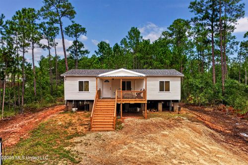 5053 Swallow Ln, Bay Saint Louis, MS, 39520-7511 | Card Image
