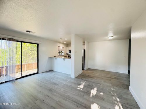 b-2245 Kietzke Ln, Reno, NV, 89502-3645 | Card Image