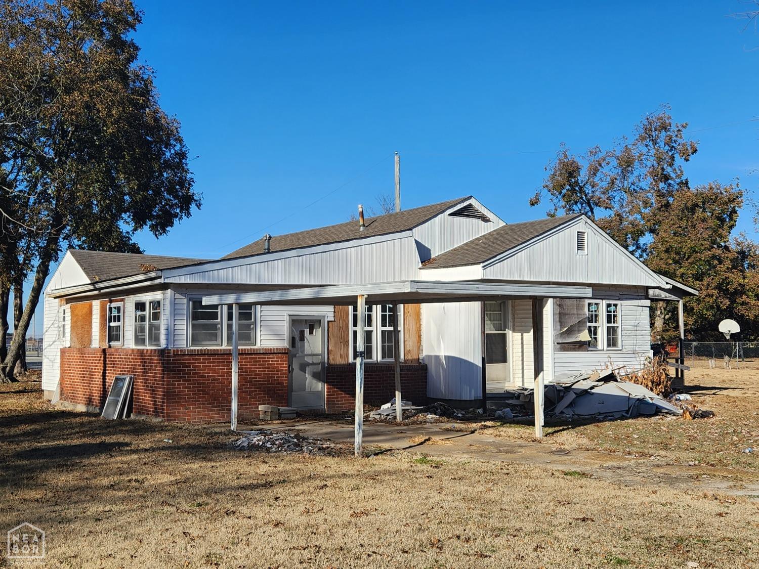 Fielder St, Bay, AR 72411