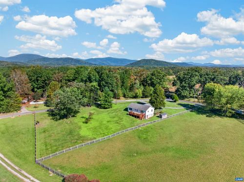 989 Buck Mountain Ford Ln, EARLYSVILLE, VA, 22936 | Card Image