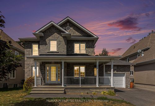 34 Oasis St, Limoges, ON, K0A2M0 | Card Image