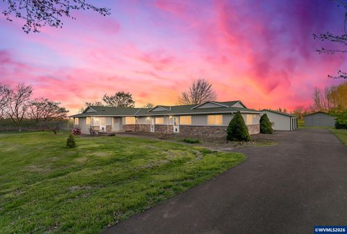10418 Champoeg Rd Ne, Aurora, OR, 97002-8658 | Card Image
