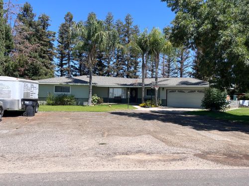 14118 Bell Dr, Livingston, CA, 95334-9682 | Card Image