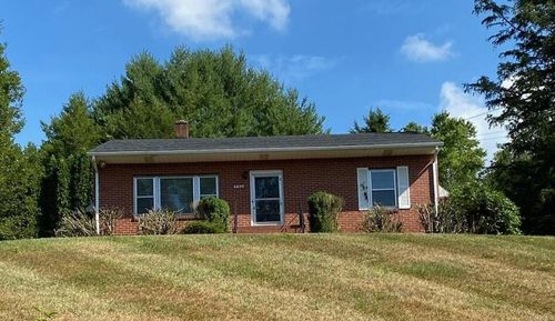 6099 Franklin Rd, Roanoke, VA, 24014-7133 | Card Image