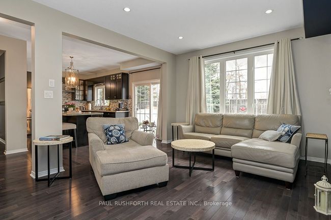 937 Rossburn Cres, House other with 5 bedrooms, 4 bathrooms and 4 parking in Nepean ON | Image 11