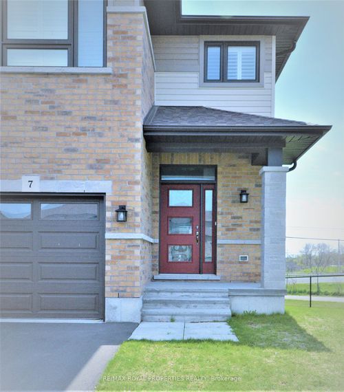 7 Ledgerock Crt, Belleville, ON, K8R0A1 | Card Image