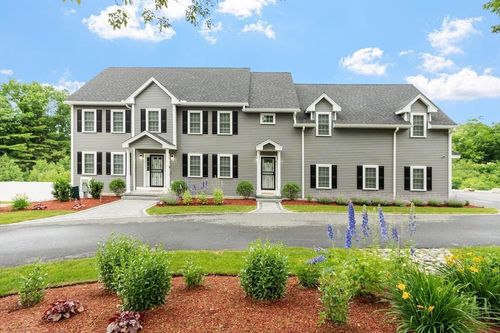 24 Townsend Rd, Shirley, MA, 01464-2204 | Card Image