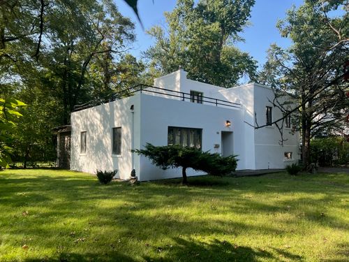 715 E Margaret St, Thornton, IL, 60476-1336 | Card Image