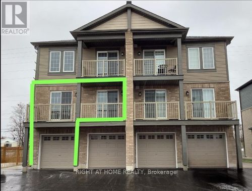 2-31 Pumpkin Corner Cres, Barrie, ON, L9J0T5 | Card Image
