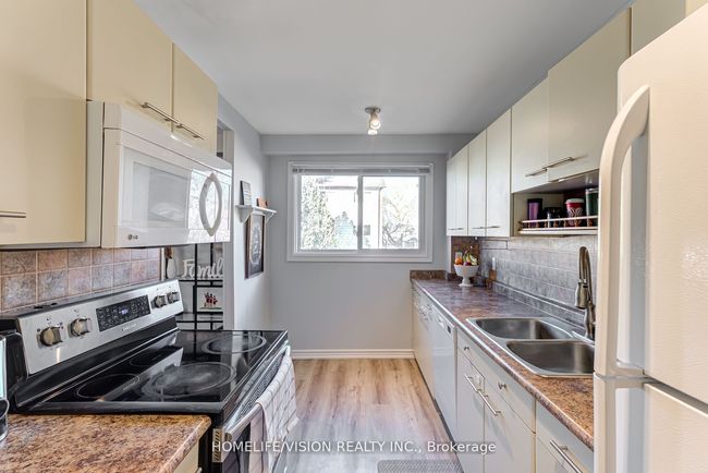 58 - 966 Adelaide Ave E, Condo with 3 bedrooms, 2 bathrooms and 1 parking in Oshawa ON | Image 9