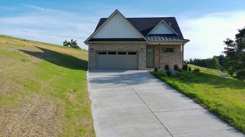 2953 Wixtown Rd, Westmoreland, TN, 37186-2853 | Card Image