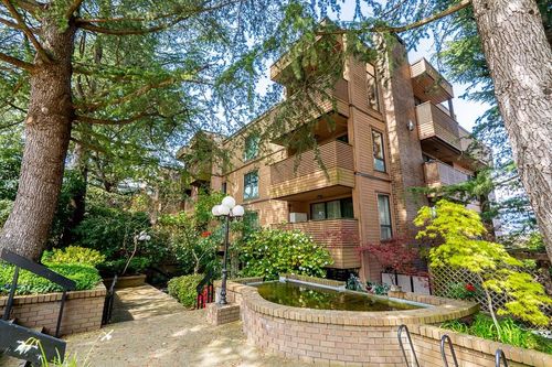 209-2211 W 2nd Ave, Vancouver, BC, V6K1H8 | Card Image