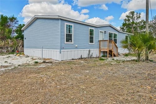 1770 Tucker Ln, NORTH FORT MYERS, FL, 33917-1618 | Card Image