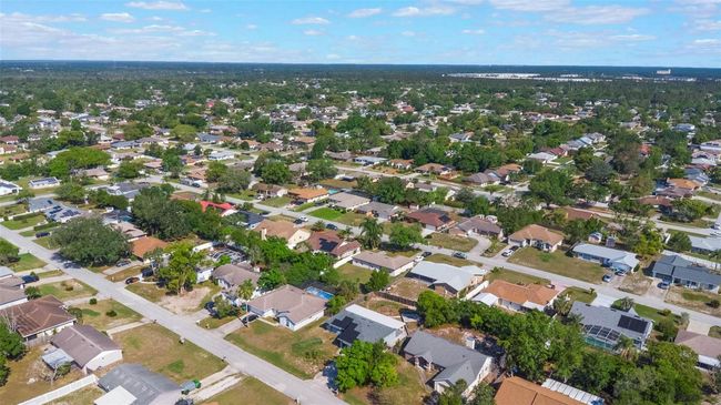 1022 Blue Horizon Dr, House other with 3 bedrooms, 2 bathrooms and null parking in DELTONA FL | Image 42