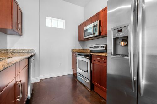 apt-610-7275 Sw 90th Way, Miami, FL, 33156-8332 | Card Image