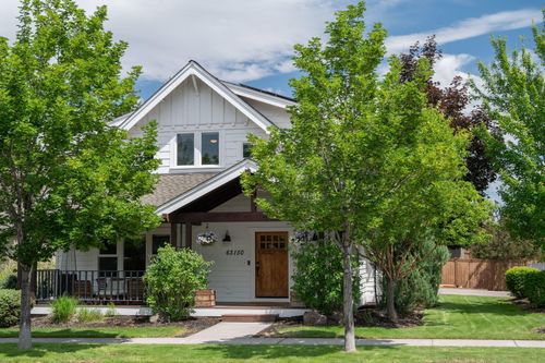 63150 Peale St, Bend, OR, 97701-7070 | Card Image