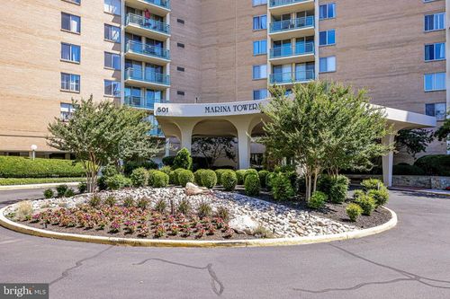 apt-518-501 Slaters Ln, ALEXANDRIA, VA, 22314-1126 | Card Image