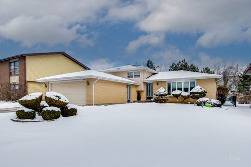 1306 W Byron Ave, Addison, IL, 60101-2019 | Card Image