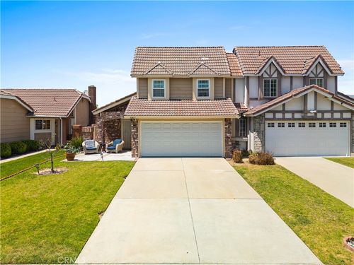 8471 E Donnybrook Cir, Anaheim, CA, 92808-1205 | Card Image