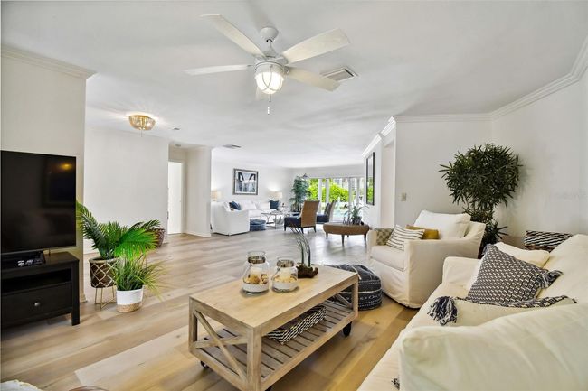205 Harrison Ave, House other with 4 bedrooms, 3 bathrooms and null parking in BELLEAIR BEACH FL | Image 5