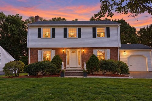 247 Channing Rd, Belmont, MA, 02478-3108 | Card Image