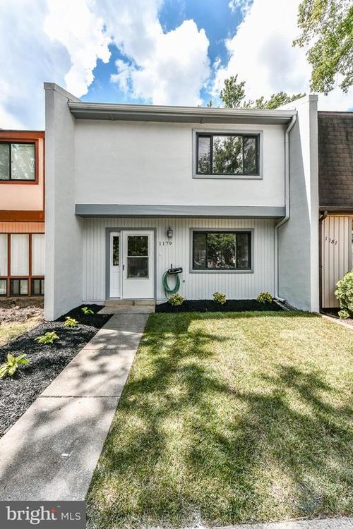 1179 Dublin Pl, HERNDON, VA, 20170-3504 | Card Image