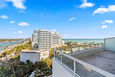 915 - 4401 Collins Ave, Condo with 1 bedrooms, 1 bathrooms and null parking in Miami Beach FL | Image 3