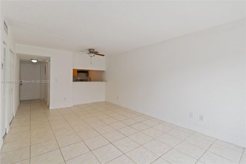 apt-108-1095 W 77th St, Hialeah, FL, 33014-3965 | Card Image
