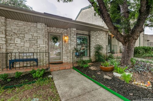 6500 Honey Hl, San Antonio, TX, 78229-5422 | Card Image