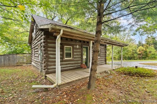 2680 Alonzo Smith Rd, Georgetown, IN, 47122-9556 | Card Image