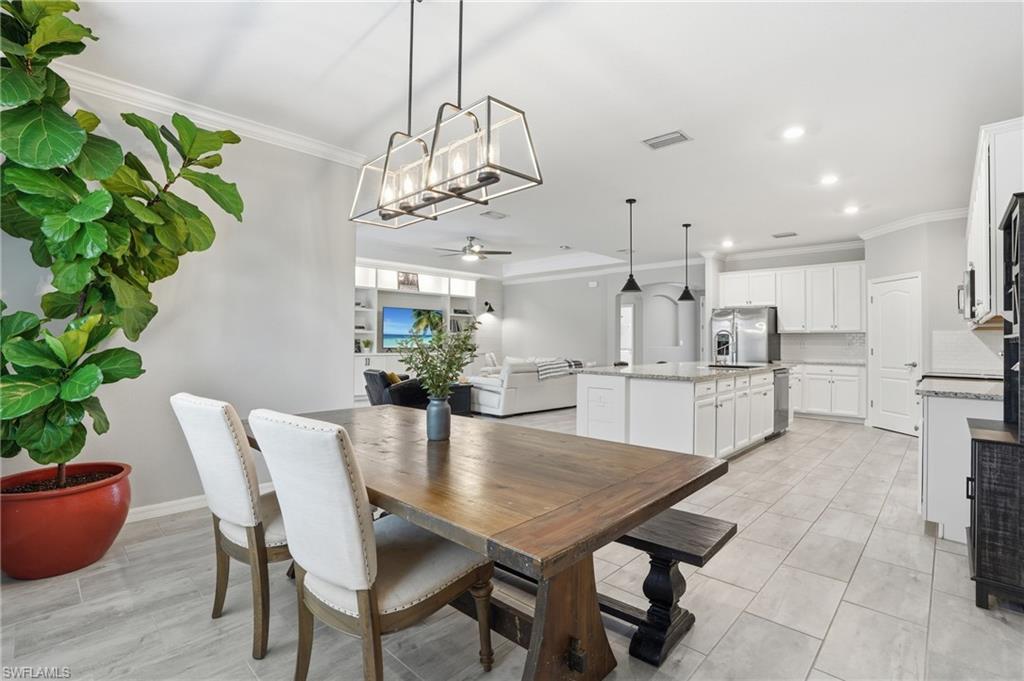 Residential in ESTERO 5