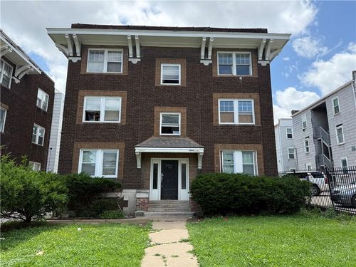 3909 Scarritt Ave, Kansas City, MO, 64123-1276 | Card Image