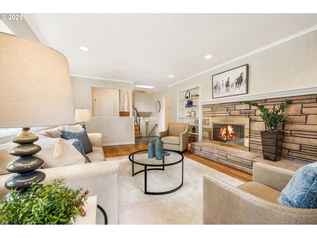 764 10 Th St, House other with 3 bedrooms, 3 bathrooms and 2 parking in Lake Oswego OR | Image 12
