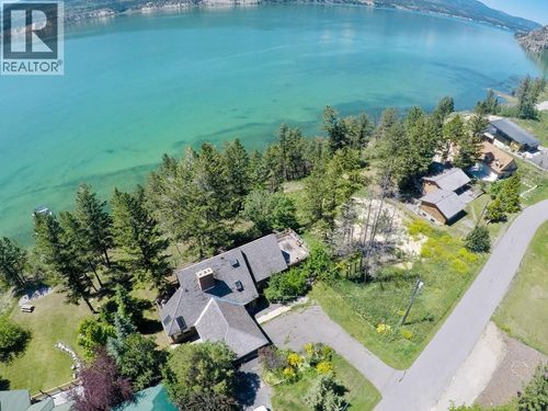 {{alt}} | Card Image