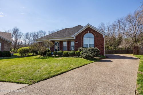 6228 Winding Stream Dr, Louisville, KY, 40272-5068 | Card Image