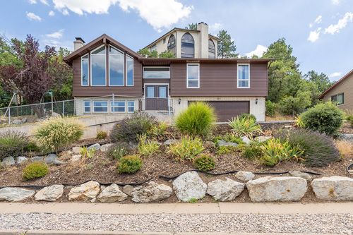 621 Raygene Way, North Salt Lake, UT, 84054-1616 | Card Image