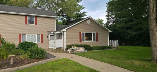 apt-1-18 Cresent Ave, West Brookfield, MA, 01585-2881 | Card Image