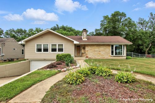 1405 Bayview Dr, Johnsburg, IL, 60051-8953 | Card Image