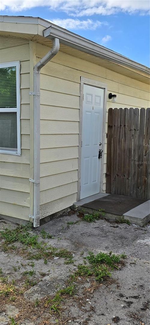 b-3832 46th Ave N, ST PETERSBURG, FL, 33714-3641 | Card Image