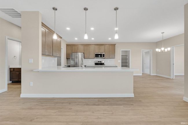 6711 W Division Line Rd, House other with 4 bedrooms, 4 bathrooms and null parking in Delphi IN | Image 8