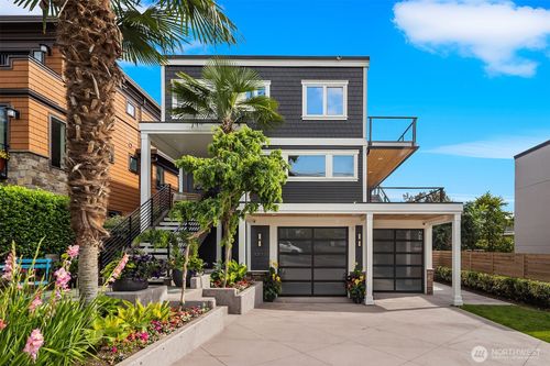 10117 Ne 64th Street, Kirkland, WA, 98033 | Card Image