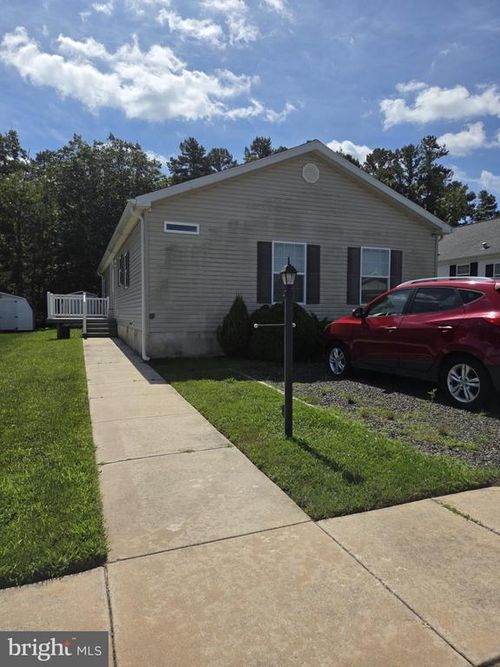 86 Pinetree Ln, MAYS LANDING, NJ, 08330-8956 | Card Image