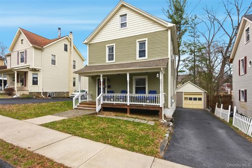 64 Wait St, Walden, NY, 12586-1128 | Card Image