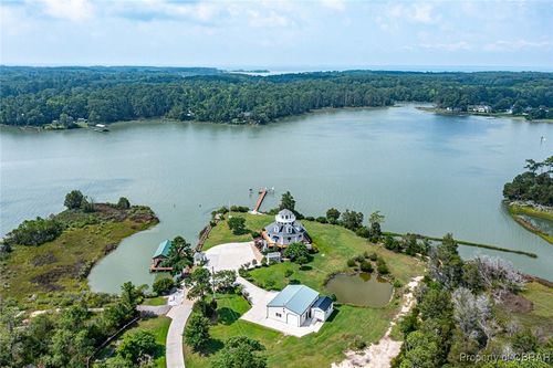 744 Possum Point Road, Port Haywood, VA, 23109 | Card Image