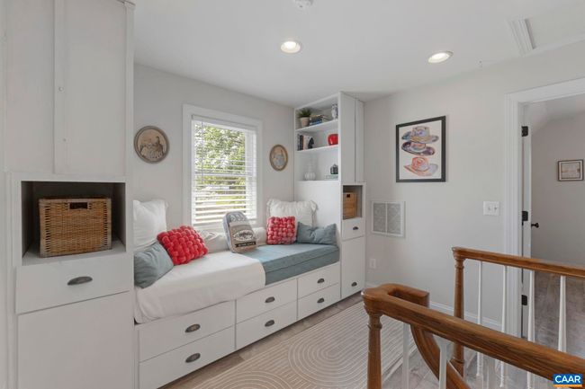 1012 Locust Ln, House other with 3 bedrooms, 3 bathrooms and null parking in CHARLOTTESVILLE VA | Image 23